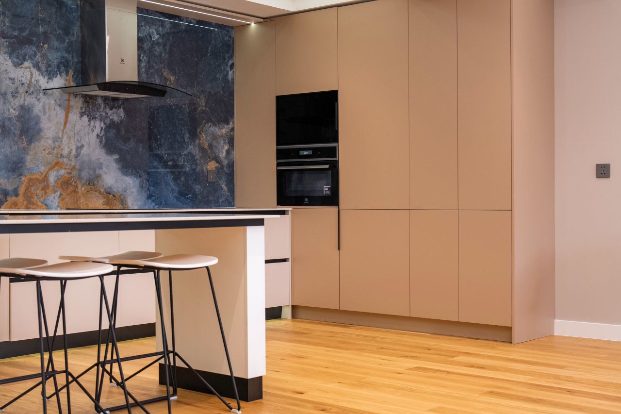 Cocina moderna en nogal